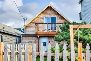 Ocean Shells Cottage - Rockaway Beach - 0