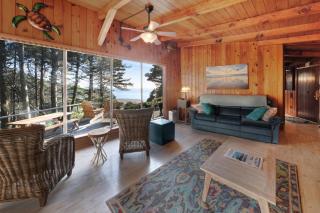 Alicia's Beach House - Holiday Beach - 0