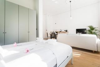 Deluxe MTP Apartments Matejki by Noclegi Renters - Poznań - 2