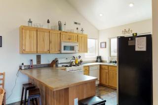 Rim Village Q4 - 6