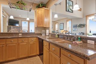 Sunset Beach House - Gold Beach - 1