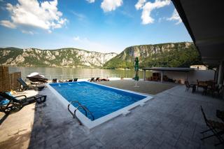 Vila La Faleza Dubova - Dubova - 1