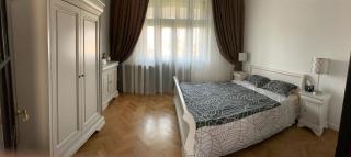 English Apartment - Craiova - 5