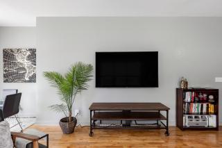 Trendy Castleberry Hill Condo- Walk to Mercedes Benz/ All Downtown Attractions - Atlanta - 5