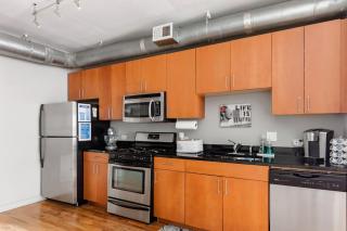 Trendy Castleberry Hill Condo- Walk to Mercedes Benz/ All Downtown Attractions - Atlanta - 7