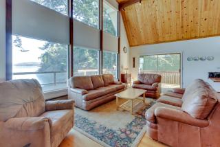 Lopez Island Hunter Bay Waterfront Home - 6