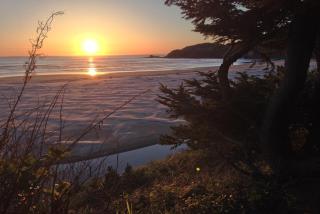 Whispering Seas with Hot Tub! - Newport - 9