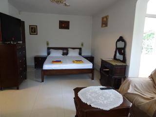 Apartment Kafedral - Varna City - 5