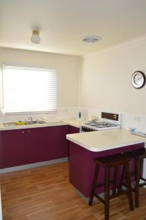 Waterfall Cottage - Rosebud - 3