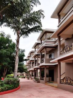 Araliayas Nature Resort , Lake Pichola Road, Udaipur - 6