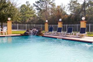 Days Inn & Suites by Wyndham Sam Houston Tollway - 6
