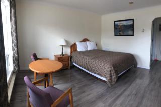 Century Motel - Cornwall - 5