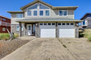 Beauty and the Beach - Waldport - 9