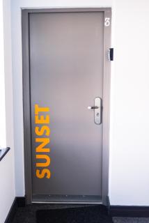 The Sunset Apartment - Margate Beach - By Goldex Coastal Breaks - 4
