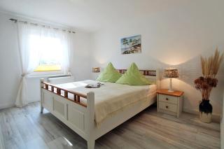 Zur Alten Boddenfischerei Ferienwohnung Zander - Neuendorf Heide - 4