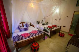 Snuggle Cottage - Ella - 0