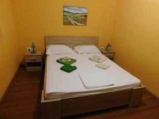 Apartments Leo Janjina - 3