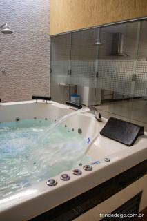 Casa com 2 quartos e banheira de Hidromassagem - 0
