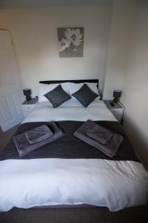 Hinckley Home Sleeps 5 Complete House - Leicester - 1