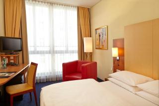 H+ Hotel Berlin Mitte - Berlin - 4