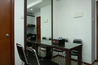 Nice 1BR Apartment at Thamrin Residence By Travelio - 8