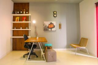Modern 2BR Cervino Village Apartment By Travelio - 8