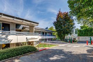 B&B HOTEL Louveciennes - 4