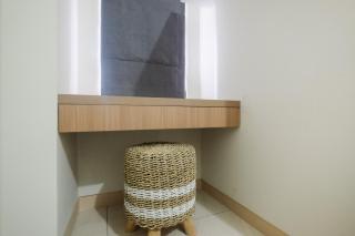 Modern and Bright 2BR Springlake Apartment By Travelio - Bekasi - 2