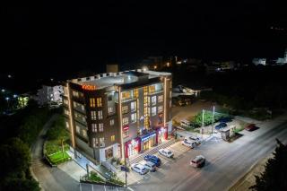 M Apartments - Bar - 0