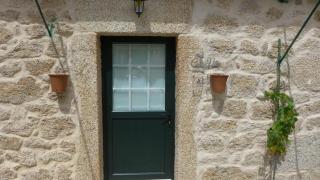 Casas da Villa - Monsanto - Oliveira e Videira - Relva - 0