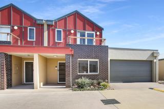 Apartments on Church - Unit 7 - Lakes Entrance - 0