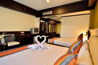 Samui First House Hotel - Chaweng - 4