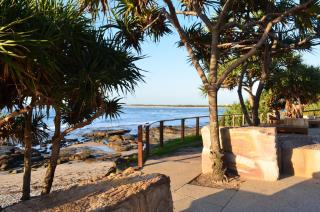 Pandanus Shores Kings Beach - 9