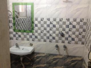 Sai Guest House - Pathankot - 5