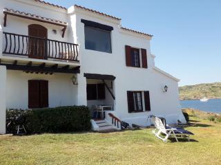 Casa con jardin ,vistas al mar y atardecer en Playas de Fornells - 9