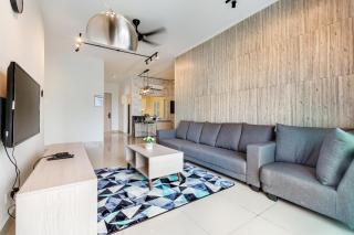 Seasons Luxury Apartment By Jk Home - Johor Bahru - 1