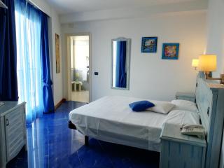 Blue Moon Hotel - Pantelleria - 9