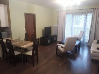 Apartman Naji - Tale - 7