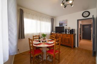 Petit appartement douillet très bien situé - Biarritz - 9