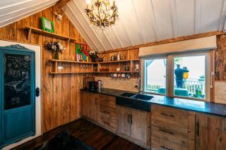 The Settlers Hut - Oneroa - 2