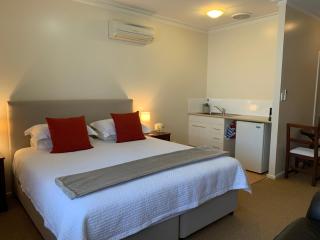 Guildford River Retreat - Perth - 3