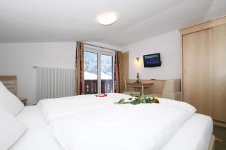 Ferienwohnungen Sonderegger - Ischgl - 9