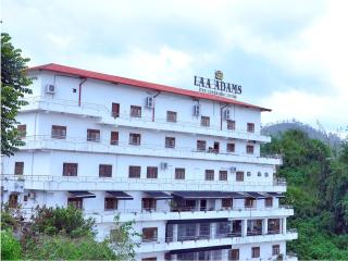 Laa Adams - The Luxurious Living - 9