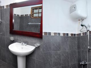 Laa Adams - The Luxurious Living - 3