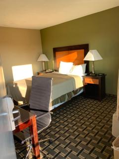 Relax Inn Heth - Shell Lake - 4