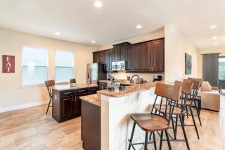 Elegant Home Near Disney With Private Pool And Waterpark Resort Access At Encore Resorts Reunion - 430La - Kissimmee - 5