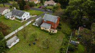Red brick house - 2