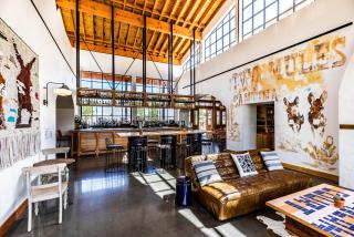 Texican Court, by Valencia Hotel Collection - Irving - 8