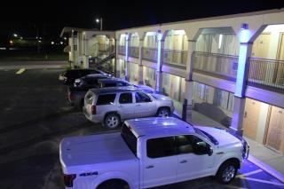 Hutchinson Inn - Hutchinson - 7