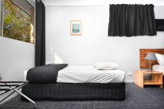 Bald Hills Motel - 2